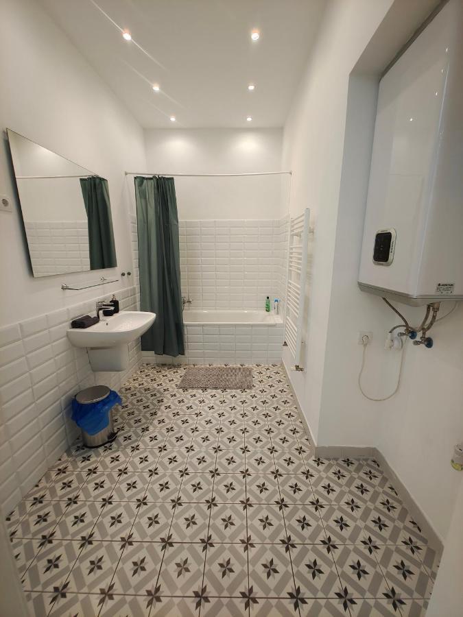 City Center 1, Cozy 2Br In The City Center! Budapest Eksteriør bilde